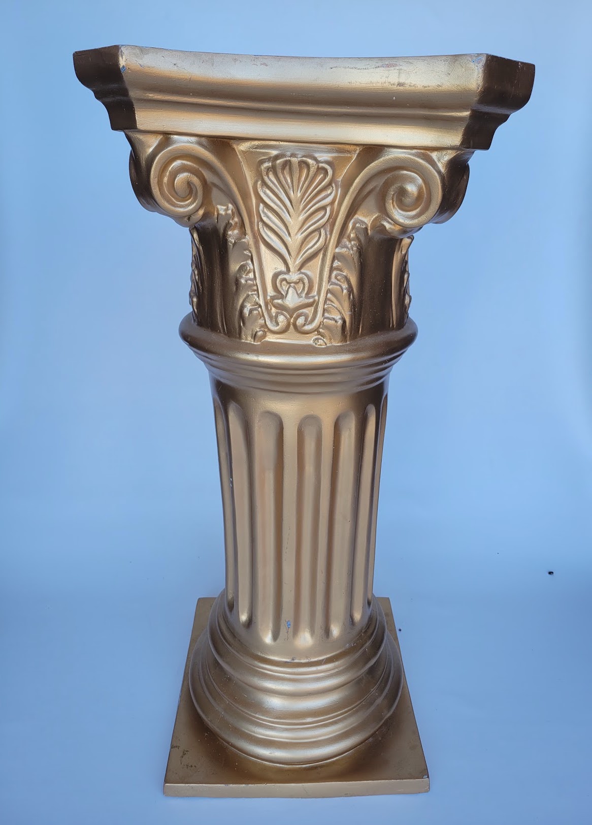 Short Bronze Pillar