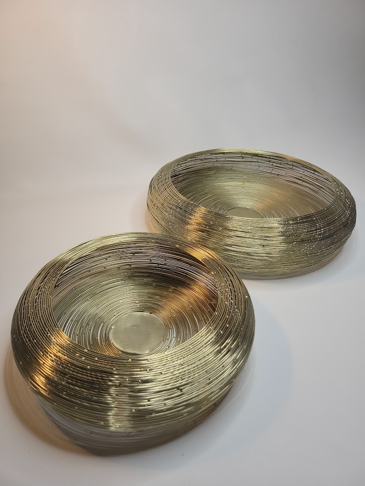 Gold Round Wire Bowls